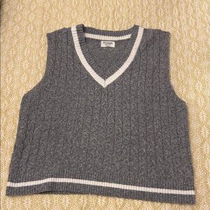 Stylish Gray V-Neck Sweater Vest